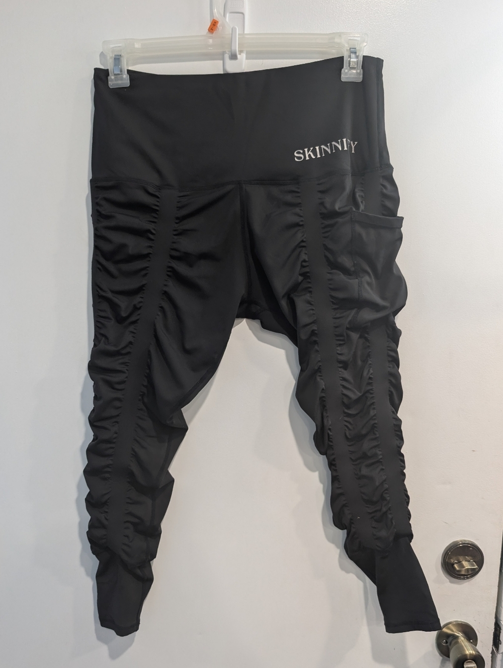 Skinnify Black Resistance Band Workout Leggings 6 Bands Size XL - Picture 5 of 7